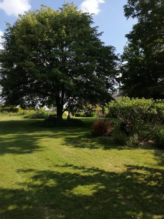 Les Berges De La Planchette Bed & Breakfast Yvignac-la-Tour