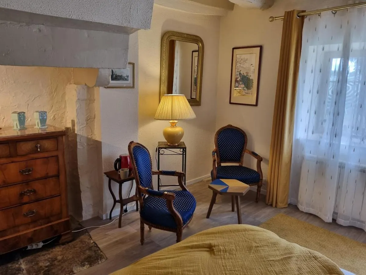 Les Berges De La Planchette Bed & Breakfast Yvignac-la-Tour France