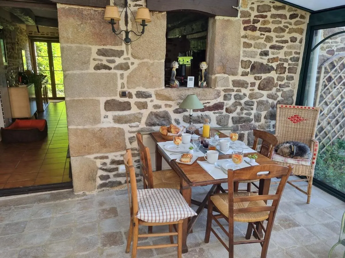 Les Berges De La Planchette Bed & Breakfast Yvignac-la-Tour